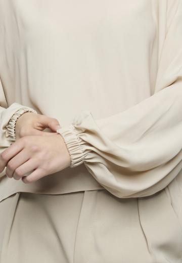 Шелковая блузка