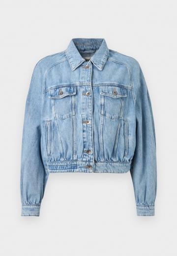 Короткая куртка