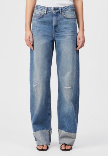Джинсы
