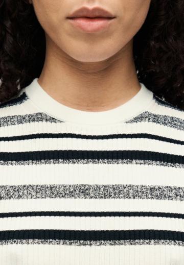 Пуловер с коротким рукавом