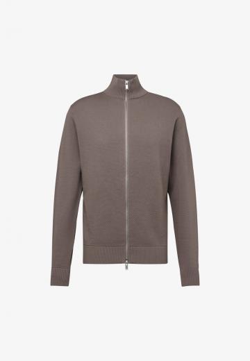 Вязаная кофта