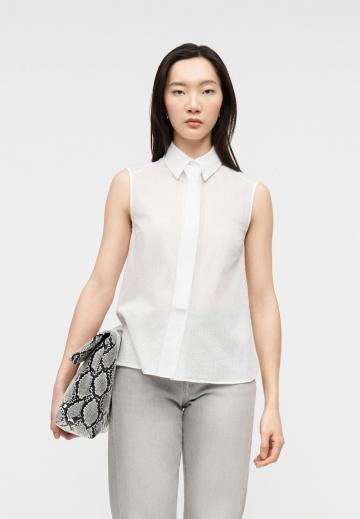Блузка без рукавов