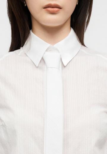 Блузка без рукавов