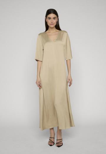 Платье макси