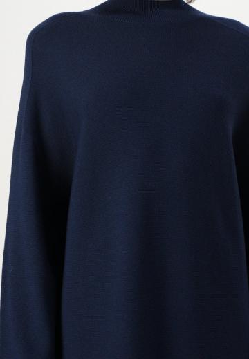 Вязаное платье