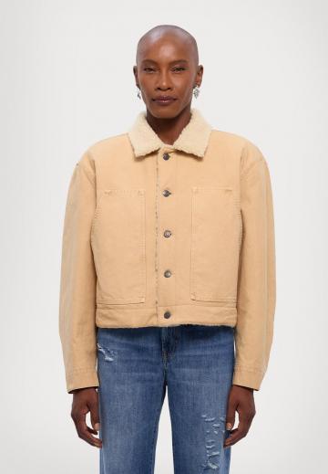 Зимняя куртка