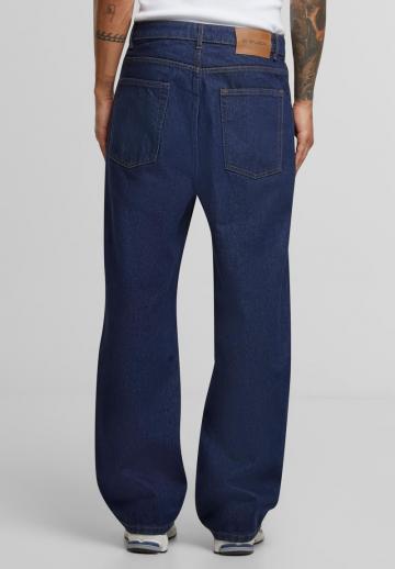 Свободные джинсы