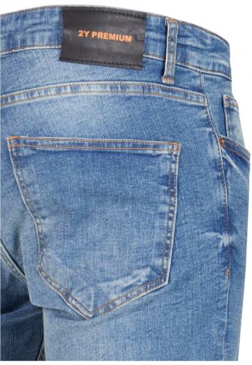 Узкие джинсы