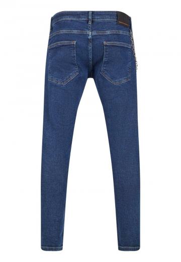 Узкие джинсы