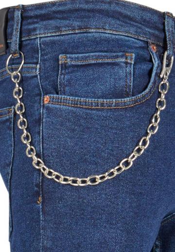 Узкие джинсы