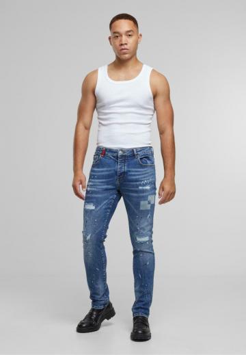 Прямые джинсы