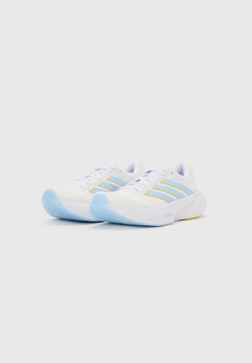 Беговые кроссовки