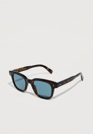 Солнечные очки