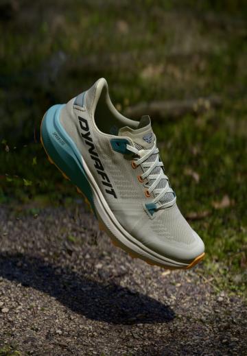 Беговые кроссовки