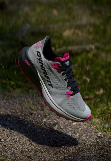 Беговые кроссовки