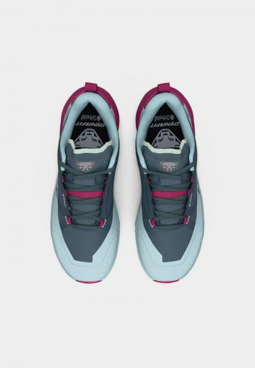 Походные ботинки