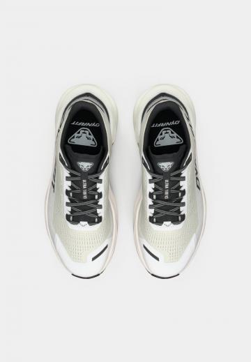 Беговые кроссовки