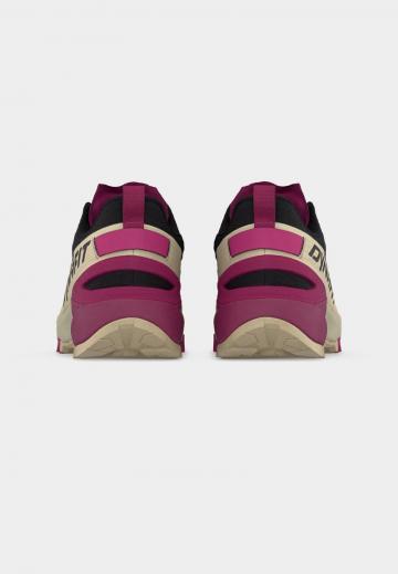 Походные ботинки