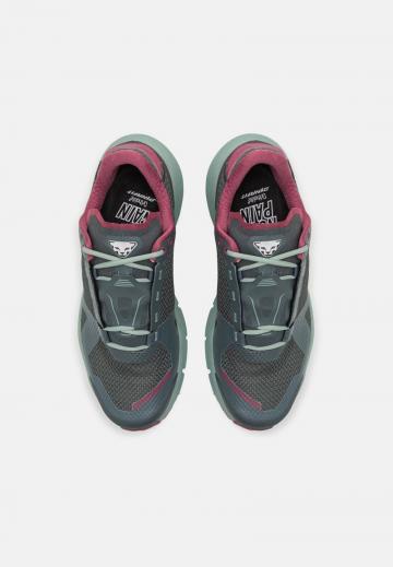 Беговые кроссовки