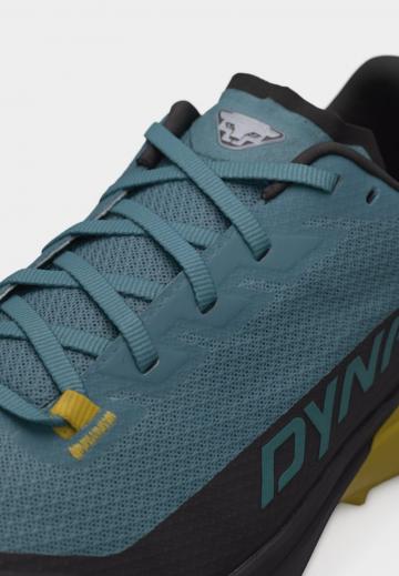 Беговые кроссовки