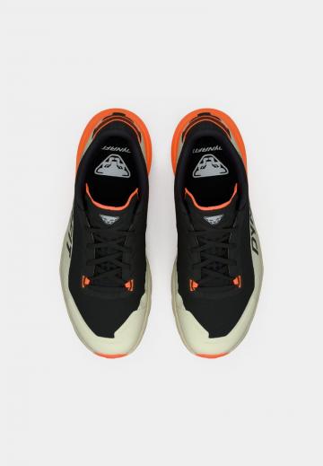 Беговые кроссовки