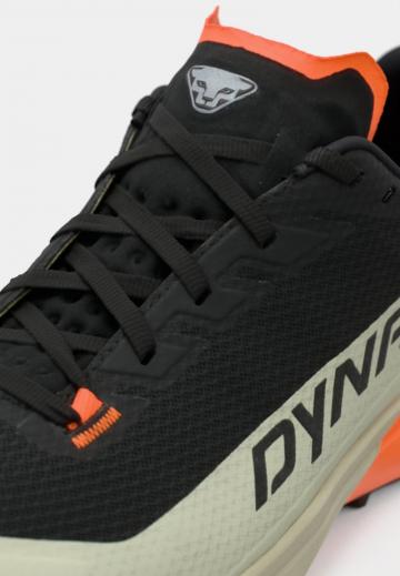 Беговые кроссовки