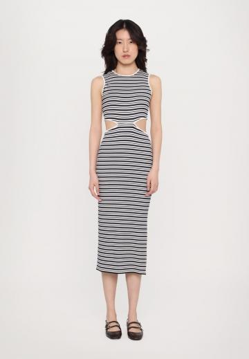 Пляжное платье