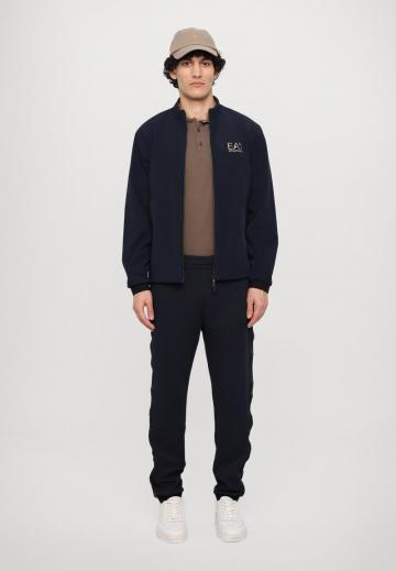 Куртка бомбер