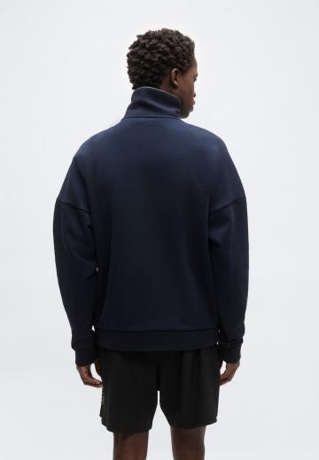 Спортивная кофта