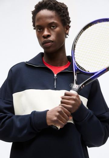 Спортивная кофта