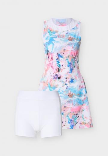 Спортивное платье