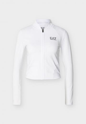 Спортивная куртка