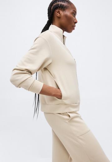 Спортивная толстовка