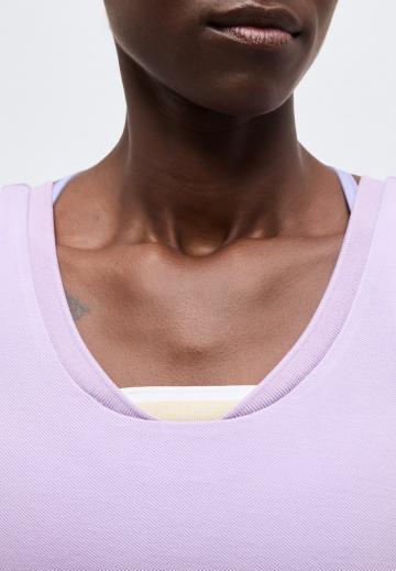 Спортивный топ