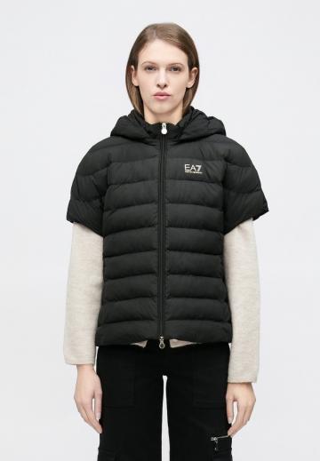 Пуховой жилет