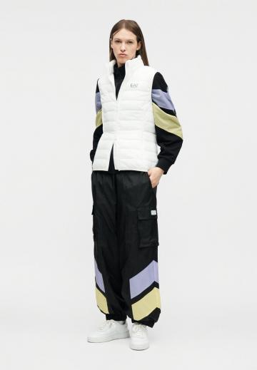 Пуховой жилет