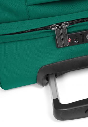 Чемодан на колесах