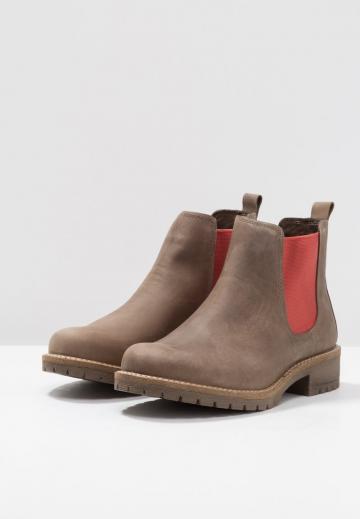 Ботинки челси