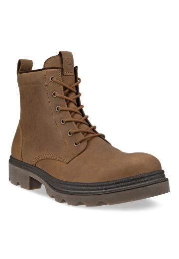 Ботинки на шнуровке