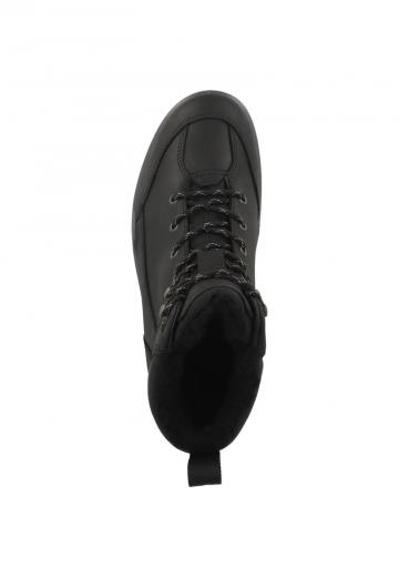 Ботинки на шнуровке