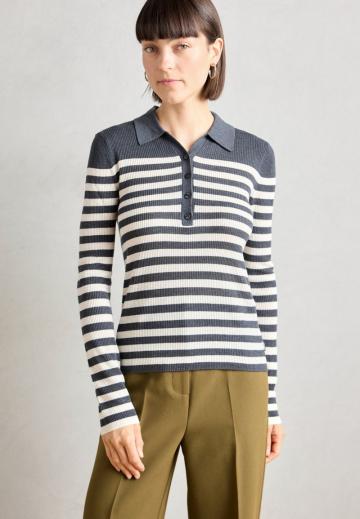 Пуловер с воротником поло