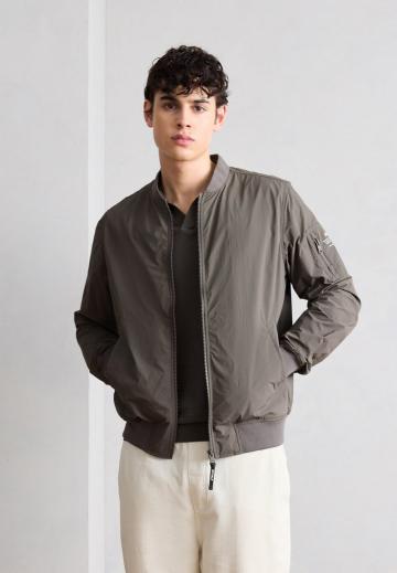 Куртка бомбер