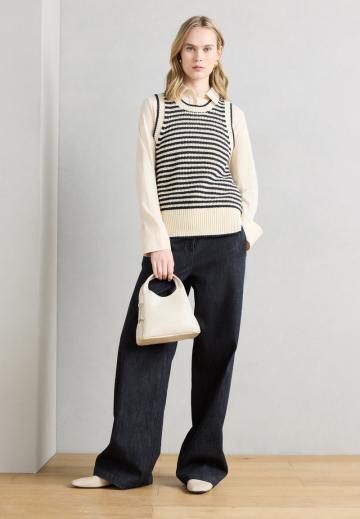 Пуловер без рукавов