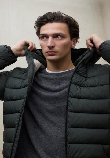 Зимняя куртка