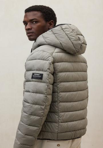 Зимняя куртка