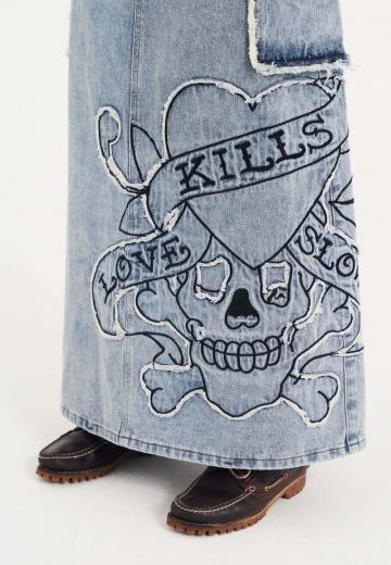 Юбка с накладными карманами