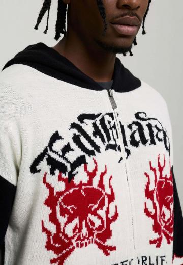 Вязаная кофта