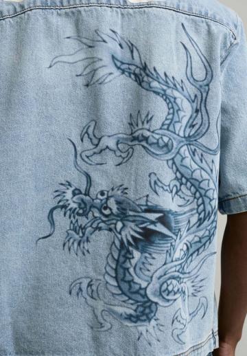 Джинсовая куртка