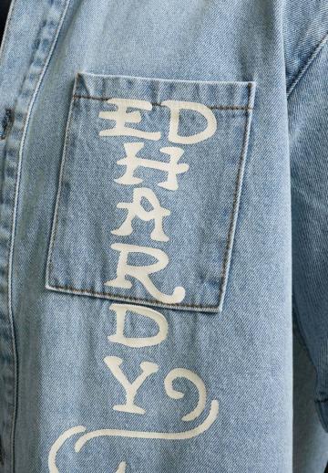 Джинсовая куртка