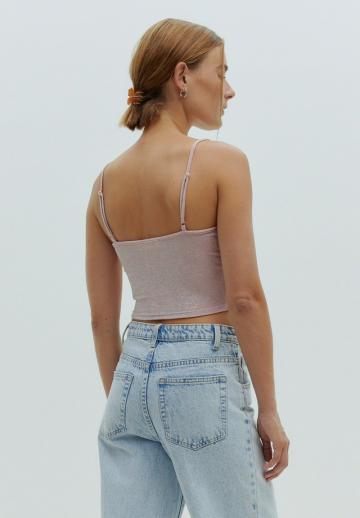 Топ на бретельках